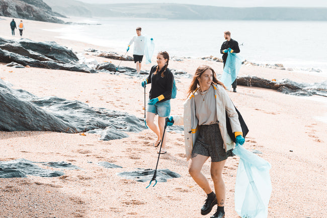 Porthleven Beach Clean with the Origin Team